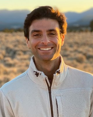 Guy J Iacono